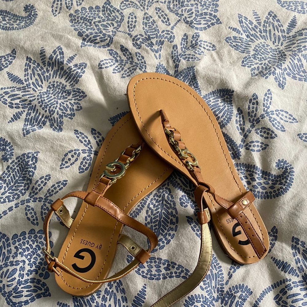 Guess sandals